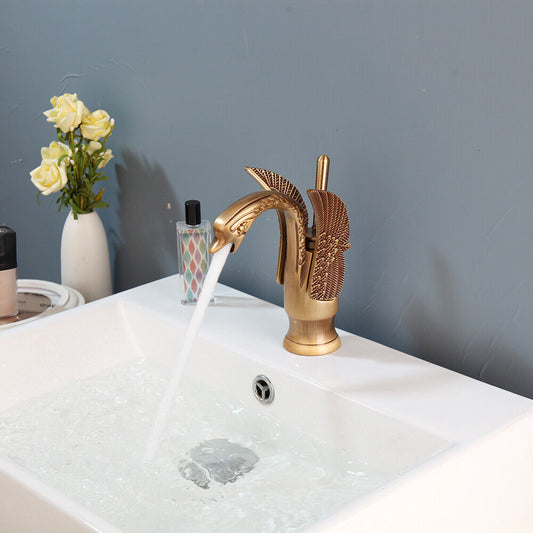 Bronze-colored mixer tap in the shape of an elegant swan