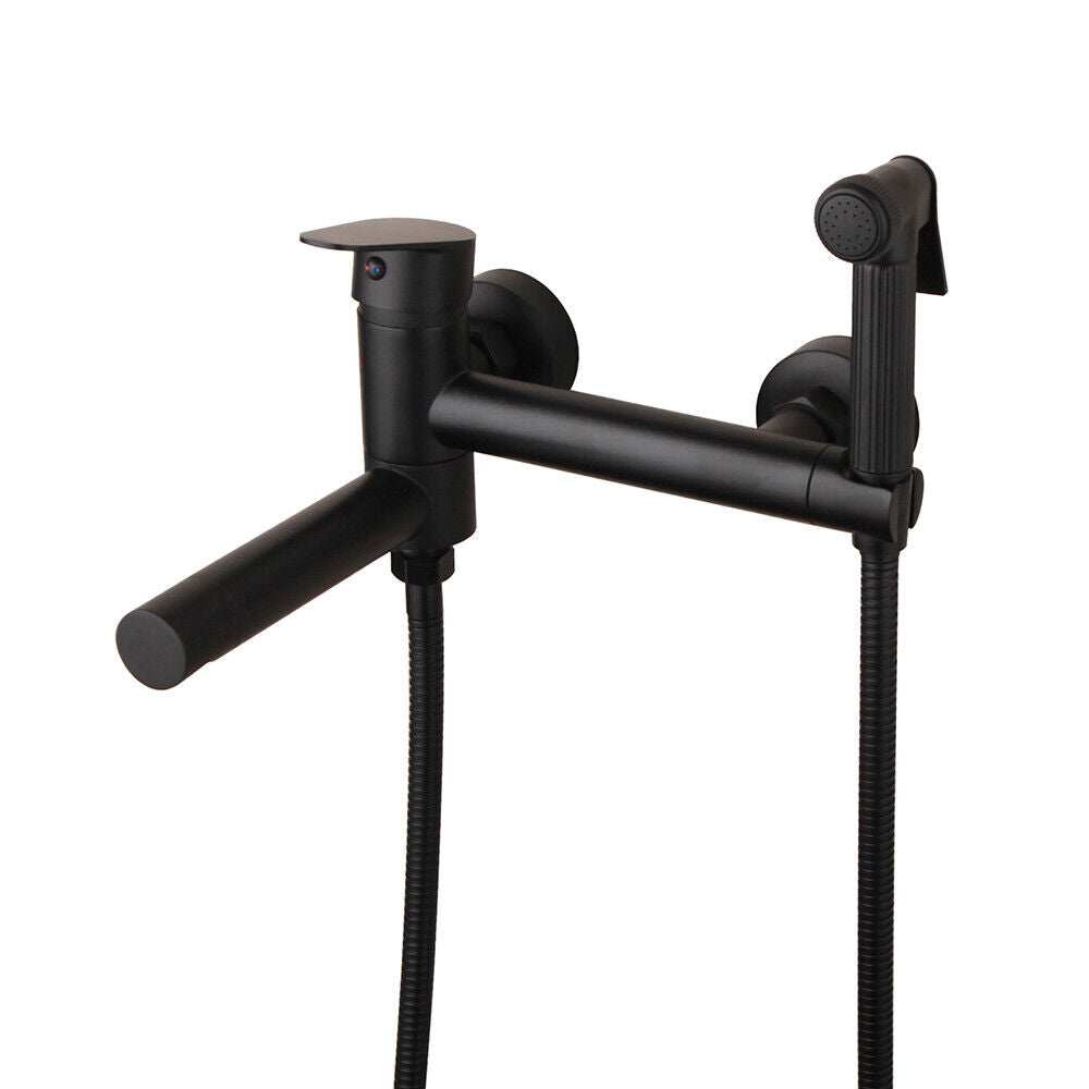 Schwarzer Badewannenhahn mit Bidetbrause-Mischbatterie