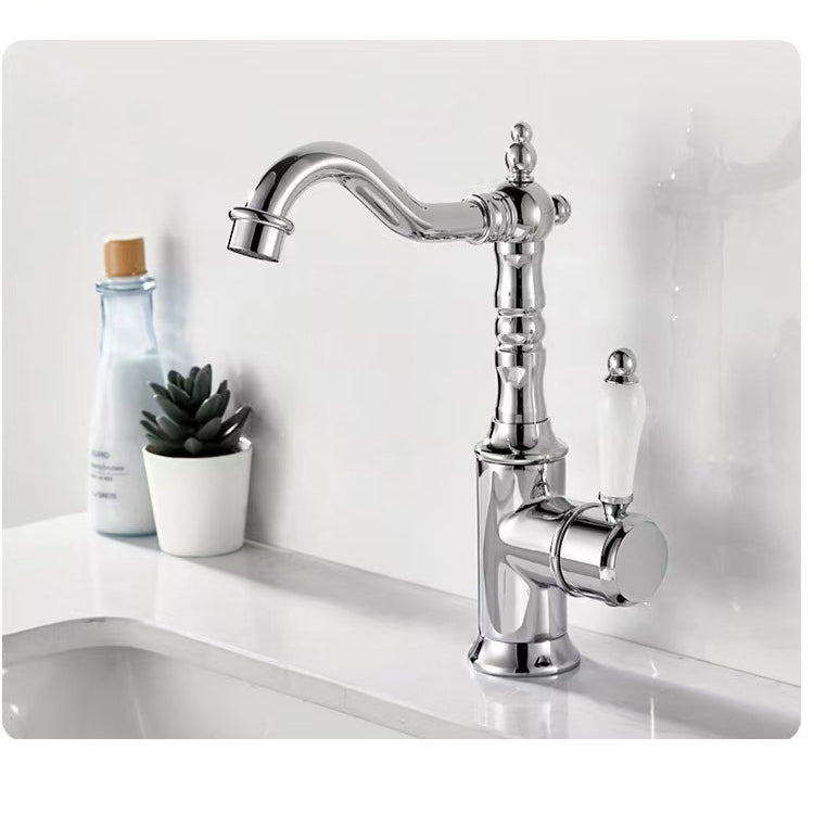 Landelijke wastafelkraan chroom – nostalgisch model