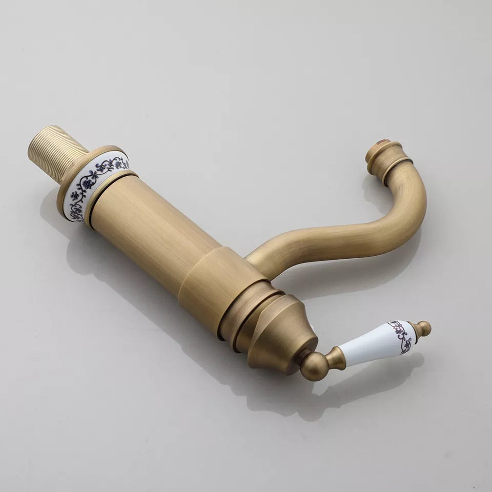 Nostalgische Wastafelkraan Klassiek Model – Brons