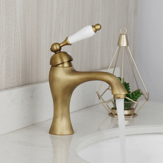 Bronze-colored mixer tap