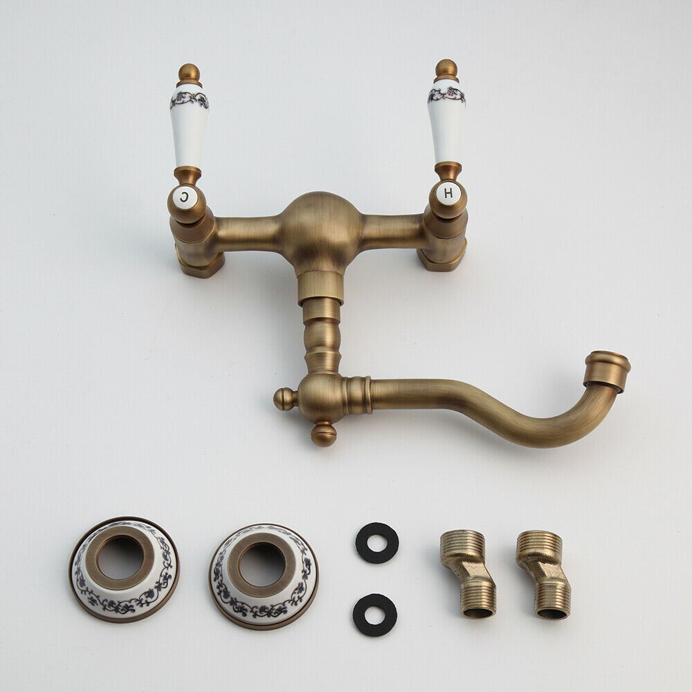 Complete set bronzen muurkraan