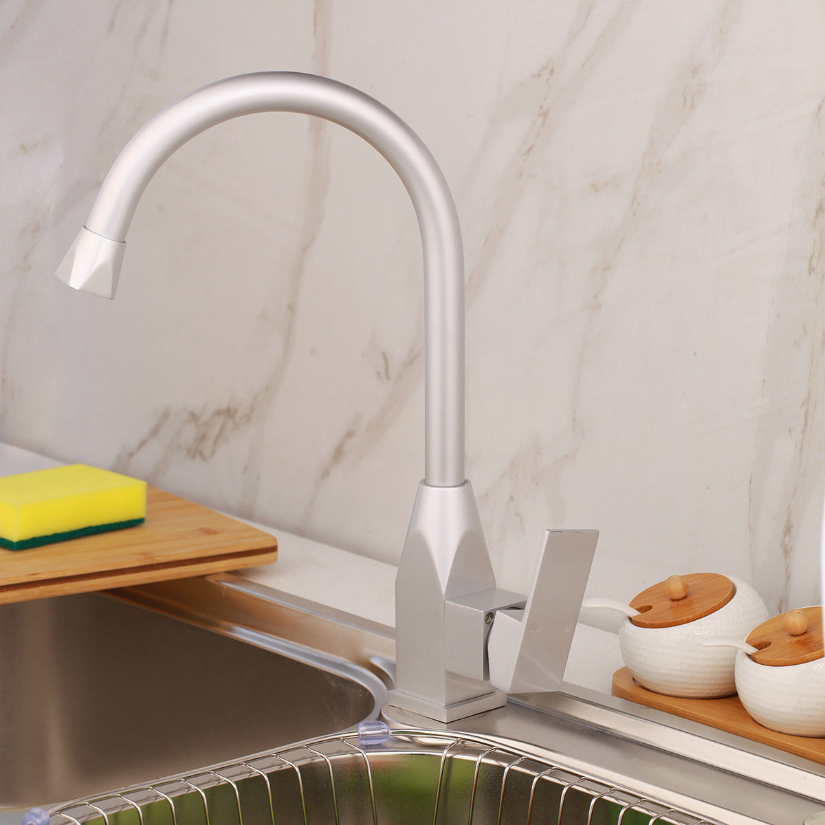 Aluminum kitchen faucet