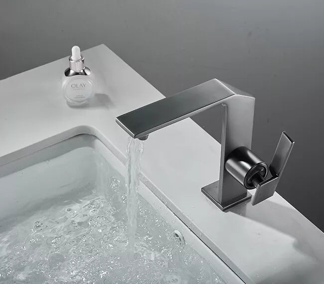 Moderne Wastafelkraan