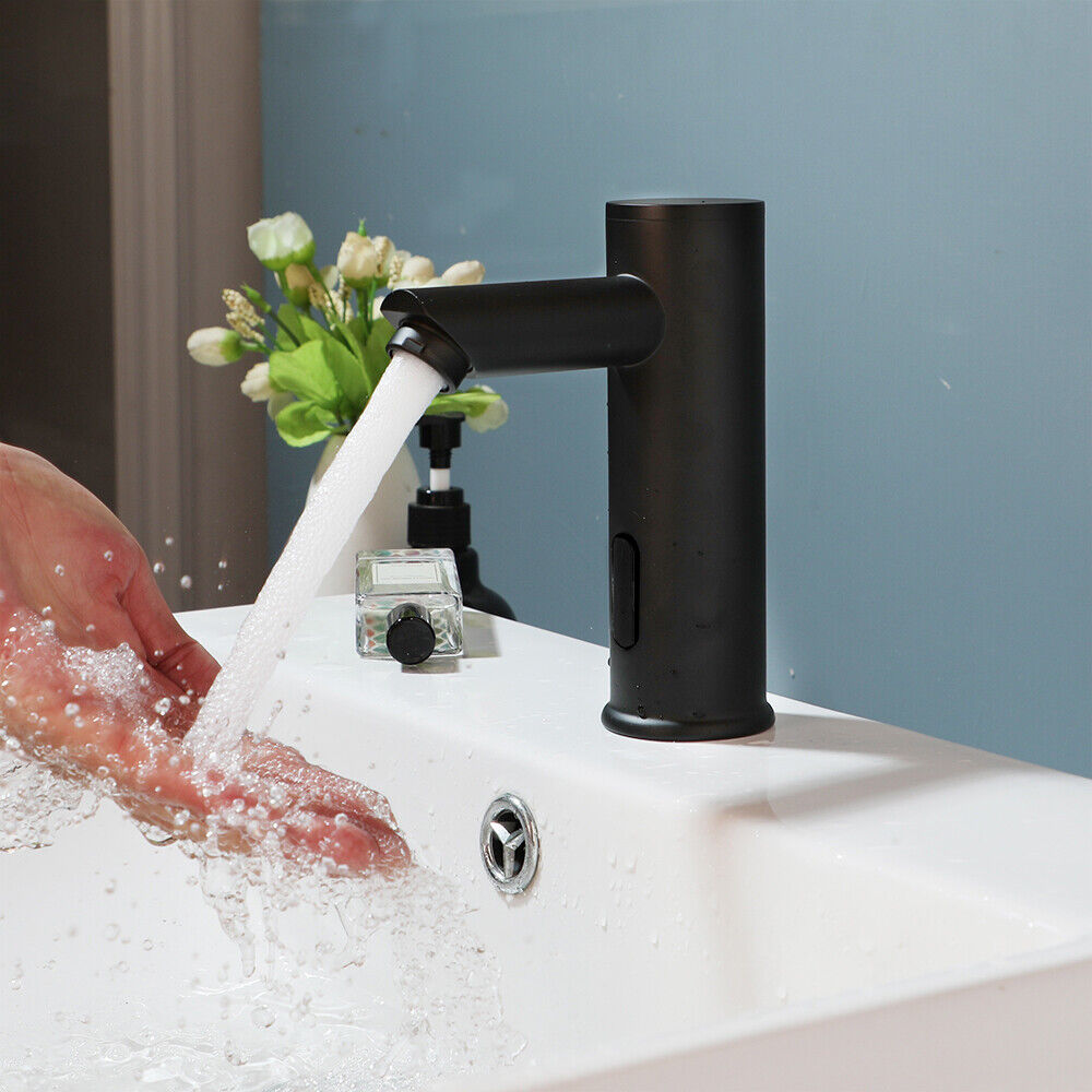 Schwarzer Sensorhahn Kaltmodell