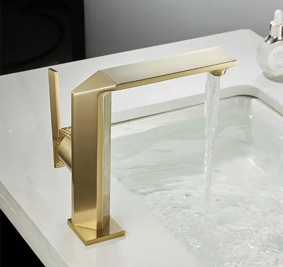 Moderne Wastafelkraan – Geborsteld Goud