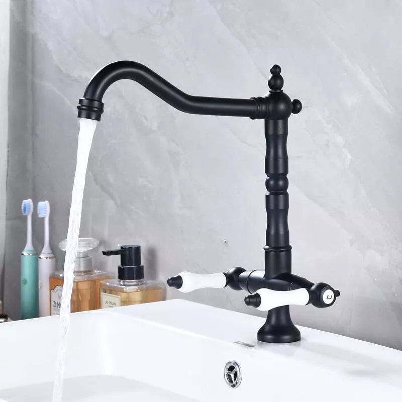 Country Nostalgic Kitchen Faucet in Black
