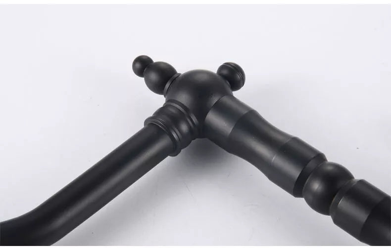Country Nostalgic Kitchen Faucet in Black