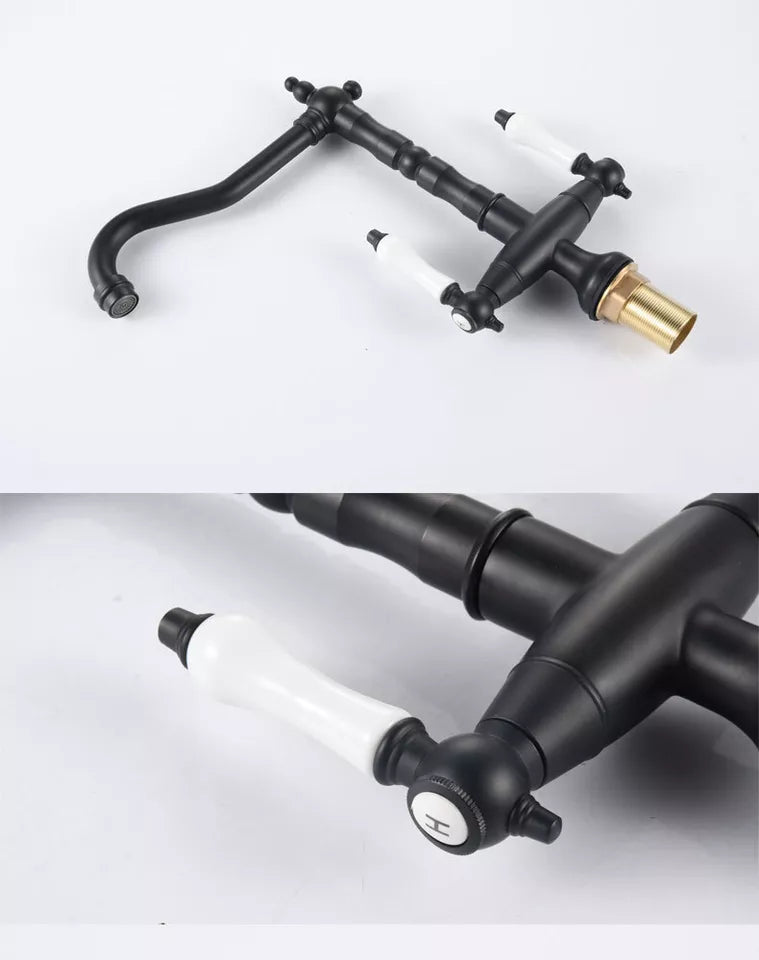 Country Nostalgic Kitchen Faucet in Black