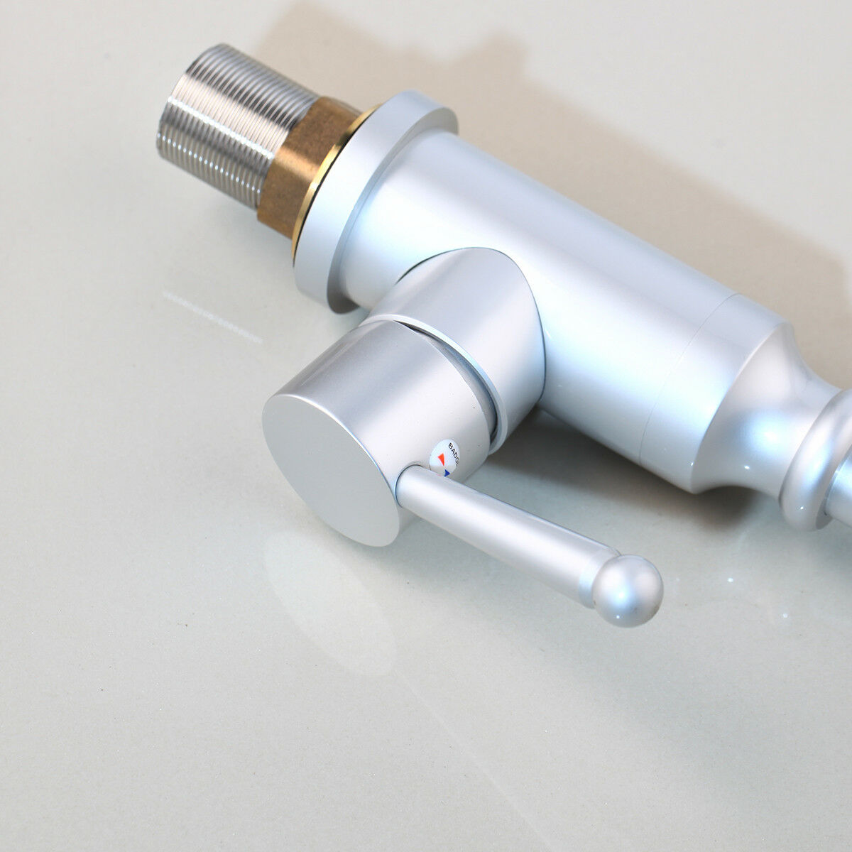 High aluminum kitchen faucet