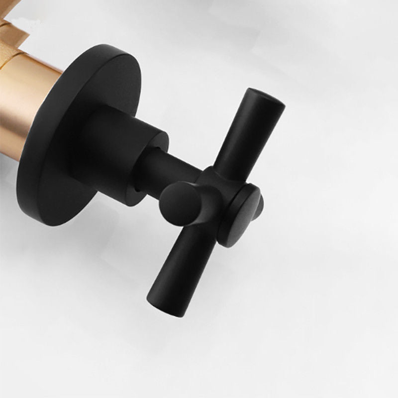 Einbaudusche aus geriebener Ölbronze