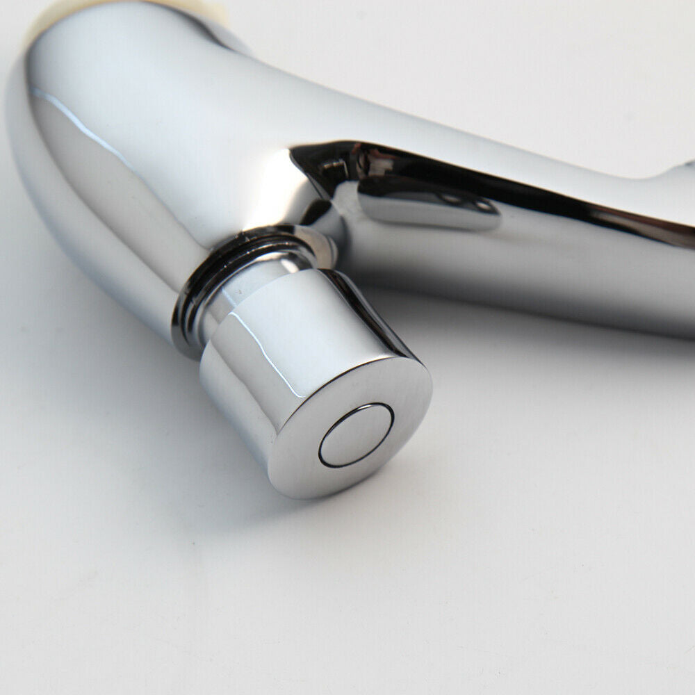 Chrom-Selbstschlusshahn