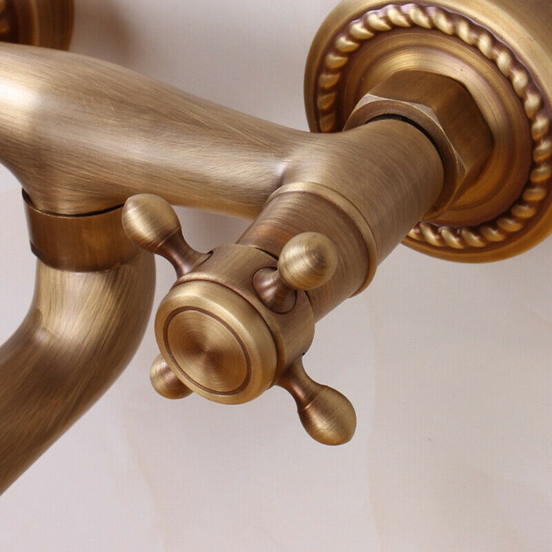 Wandhahn aus Bronze mit schwenkbarem Auslauf