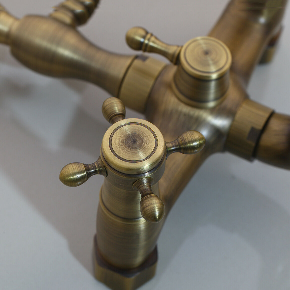 Landhaus-Badewannenarmatur