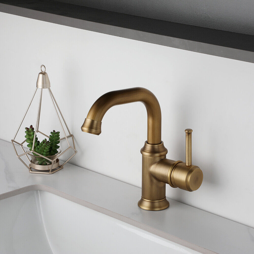 Country bronze-colored mixer tap