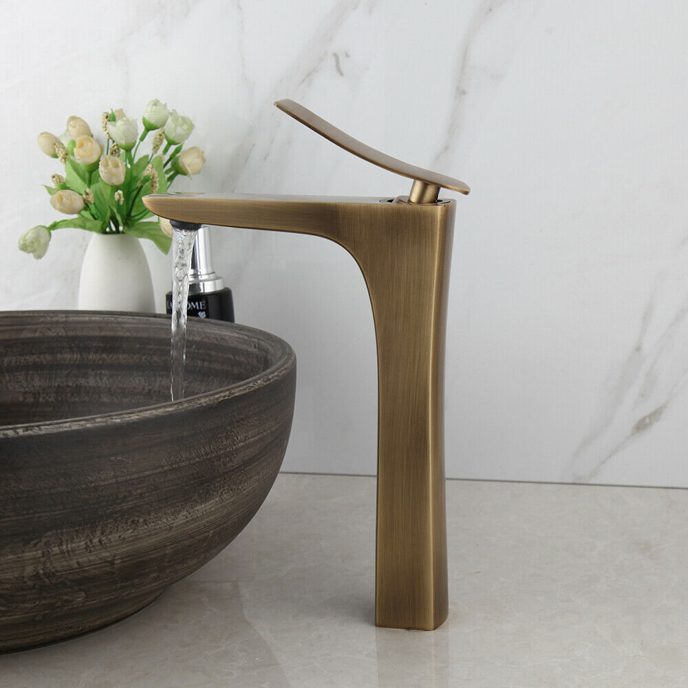 Bronze country mixer tap