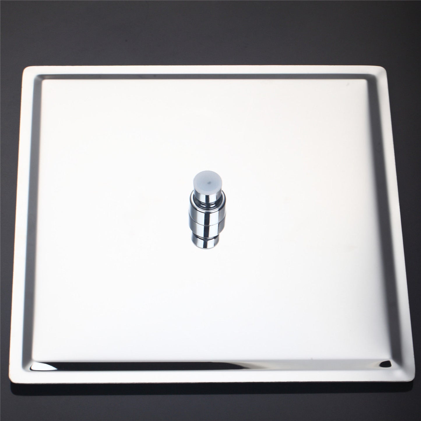 LED-Einbaudusche in Chrom