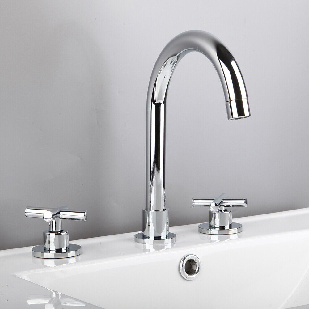 Elegant 3-piece surface-mounted chrome mixer tap