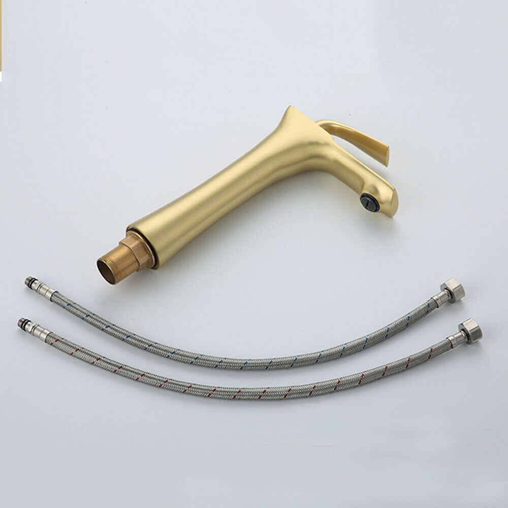 Brushed gold washbasin tap