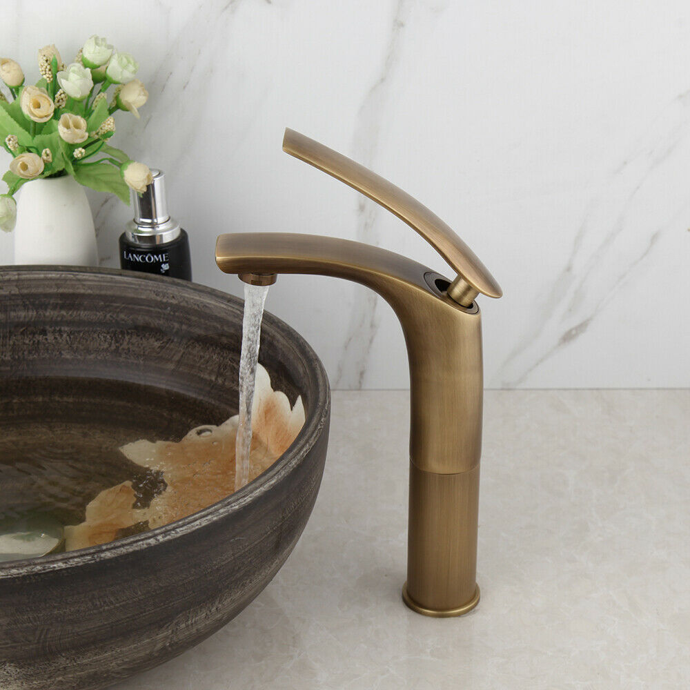 Country-style mixer tap, bronze finish