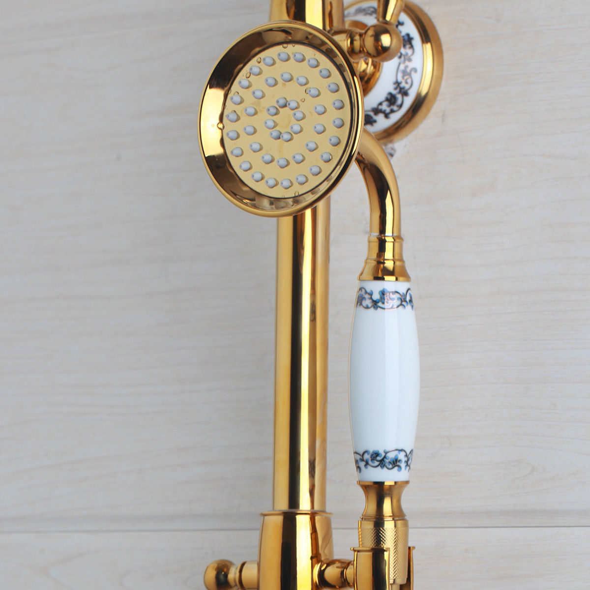 Goldfarbenes Aufputz-Brauseset