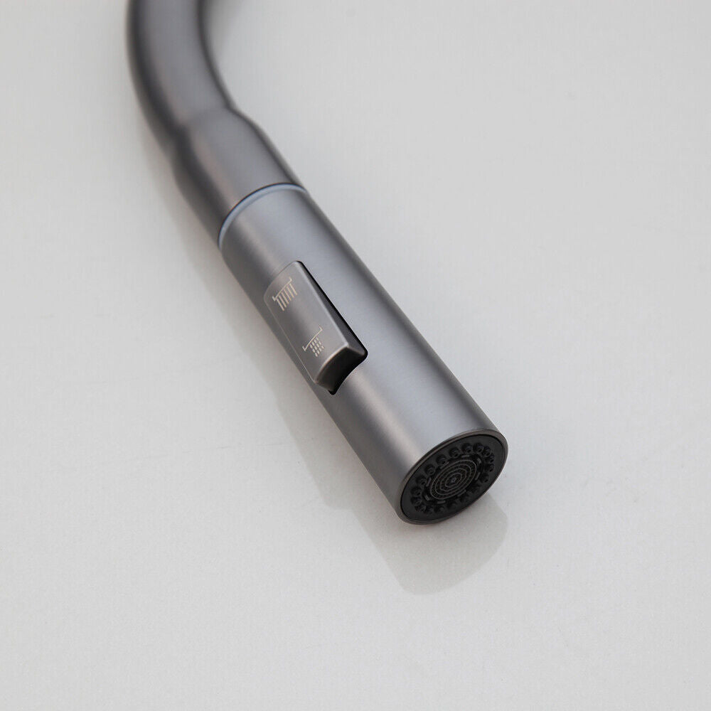 Elegante Gun Metal keukenkraan met uittrekbare sproeikop