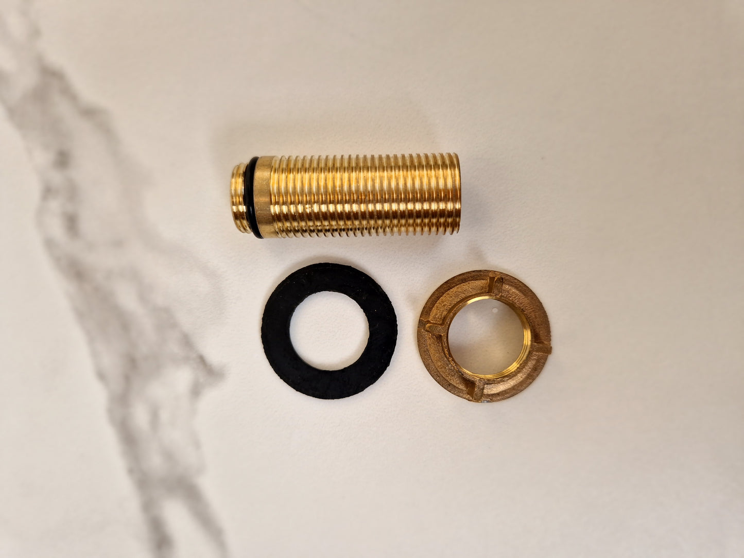 G 1/2 threaded tube length 5 cm including nut