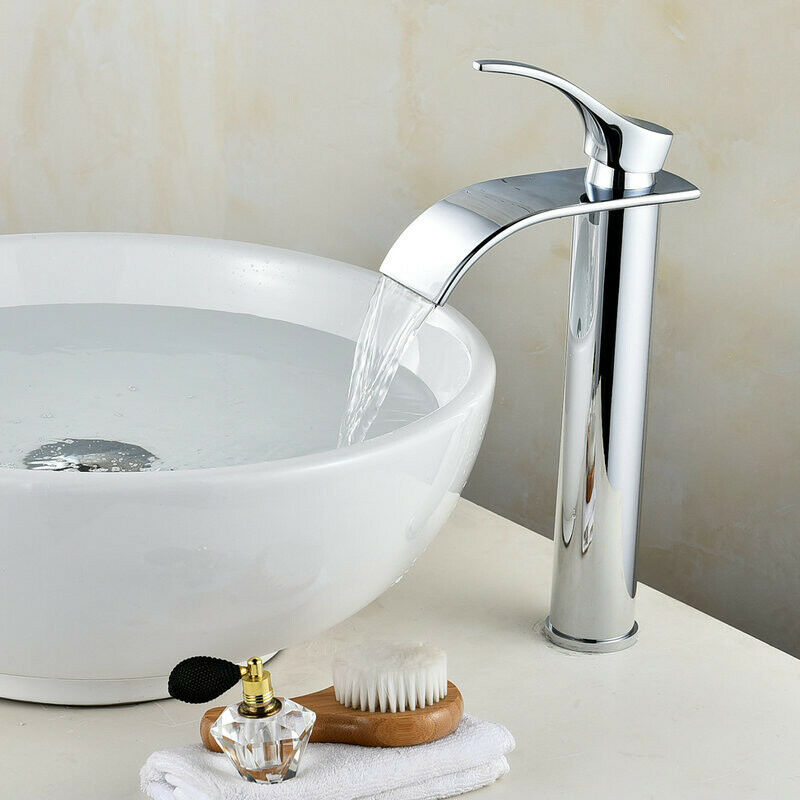 Stilvoller Chromhahn