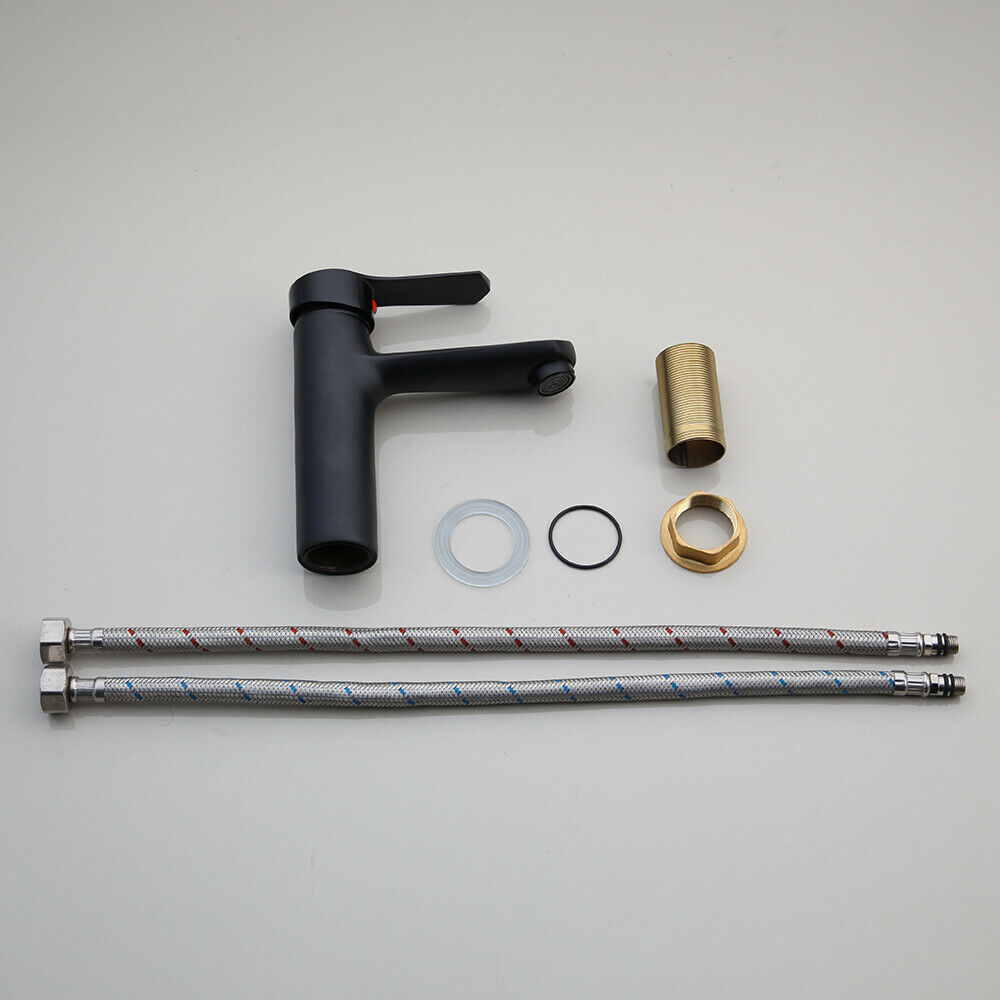 Mat Zwarte Wastafelkraan met Eengreeps Bediening