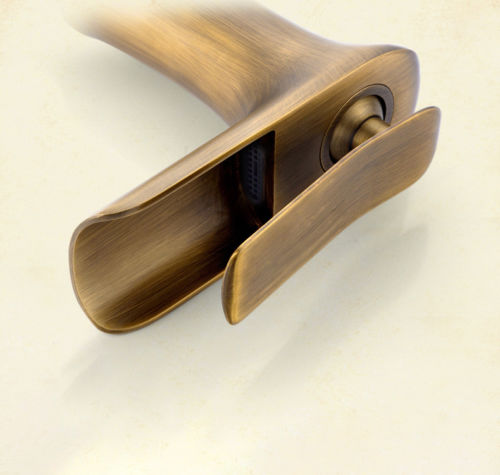 Bronze waterfall tap