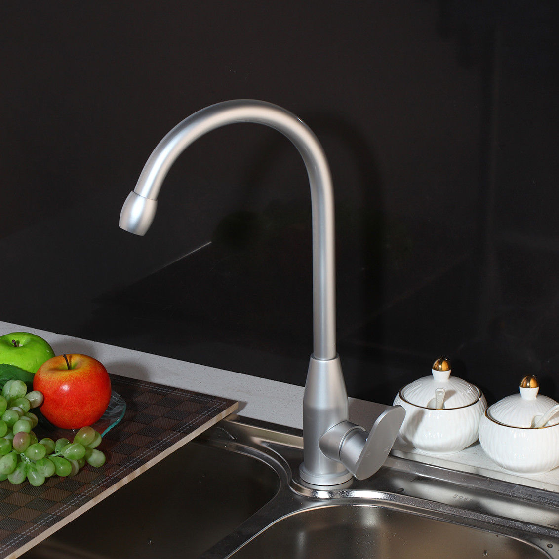Aluminum kitchen faucet