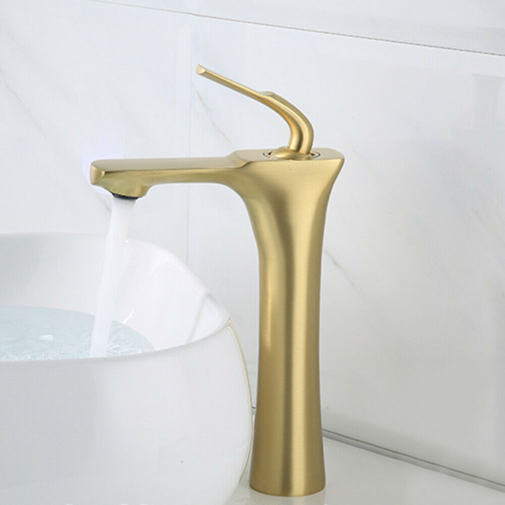 Brushed gold washbasin tap