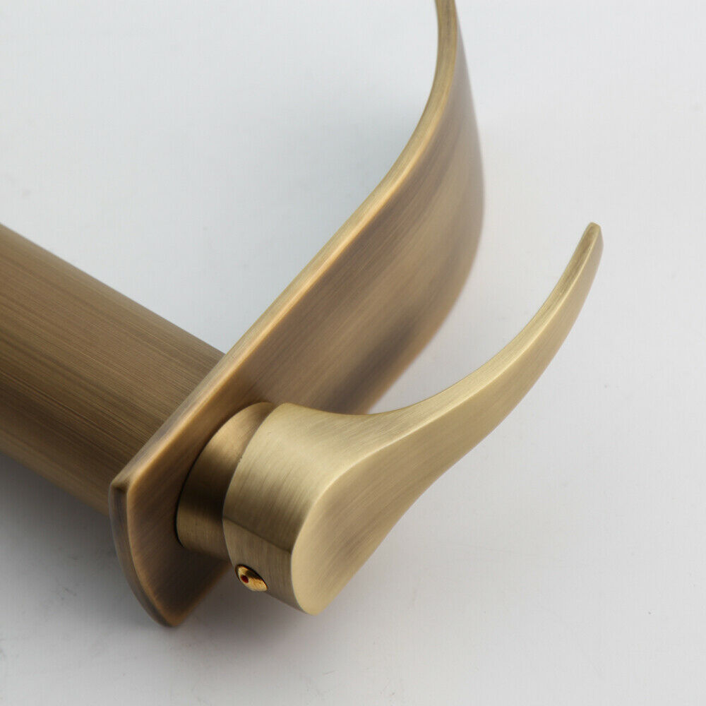 Countryside bronze waterfall tap