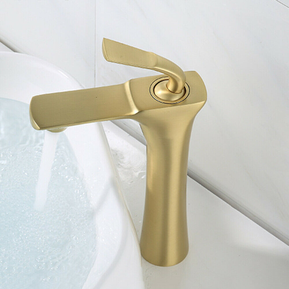 Brushed gold washbasin tap