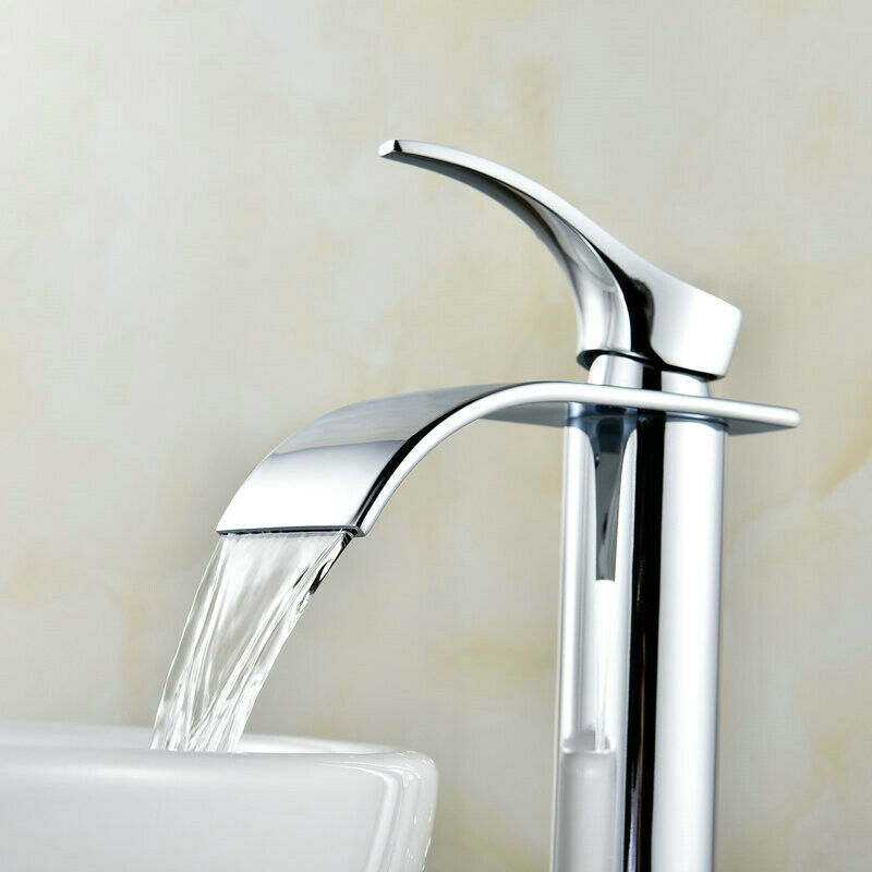 Stilvoller Chromhahn