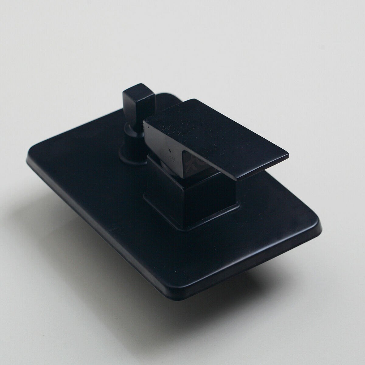 Black ceiling shower