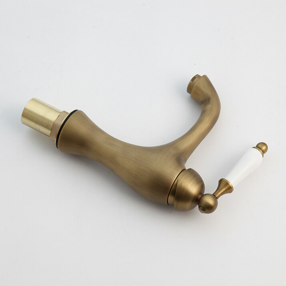 Bronze-colored mixer tap