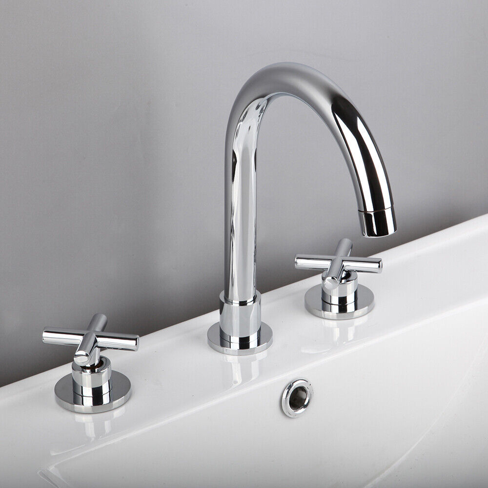 Elegant 3-piece surface-mounted chrome mixer tap