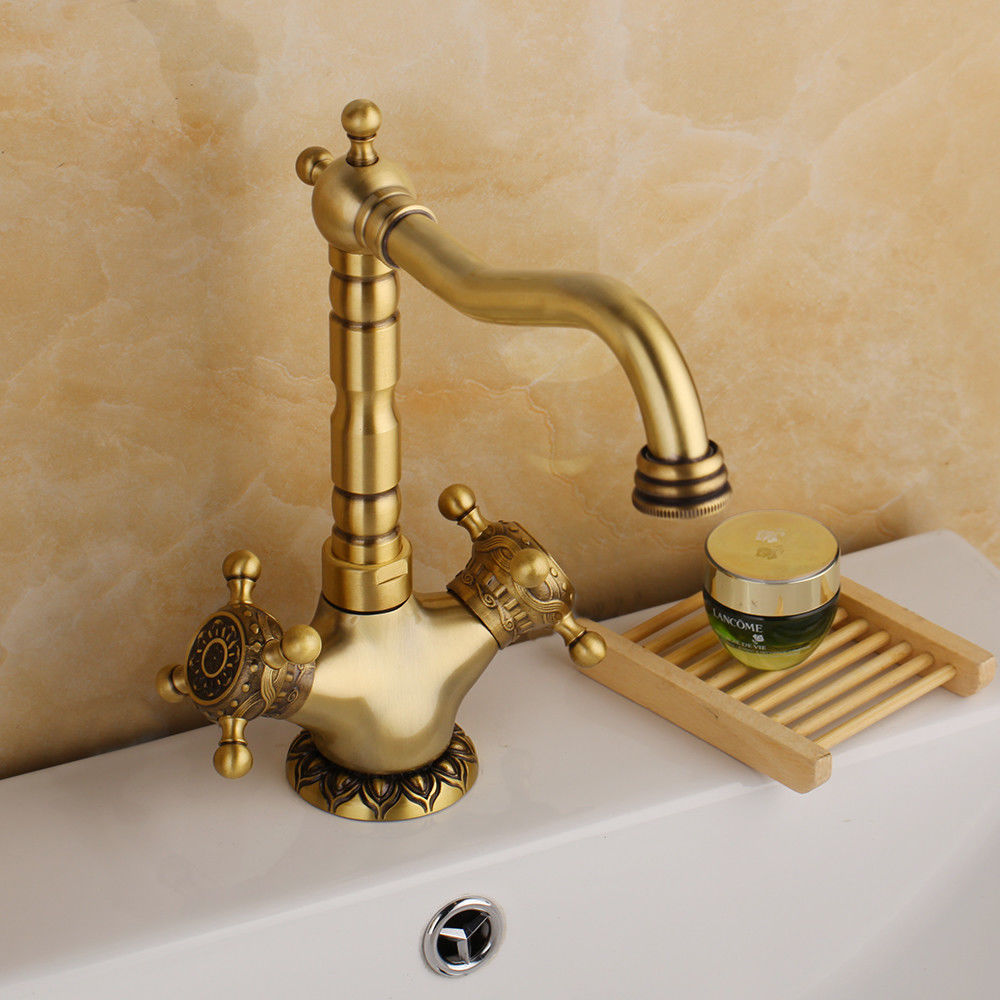 Elegante bronzen wastafelkraan