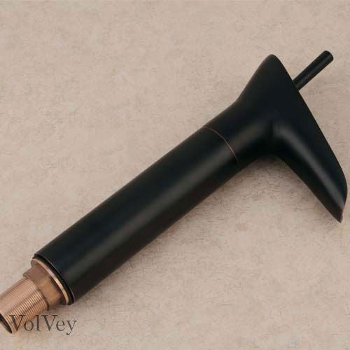 Elegante oliebronzen watervalkraan