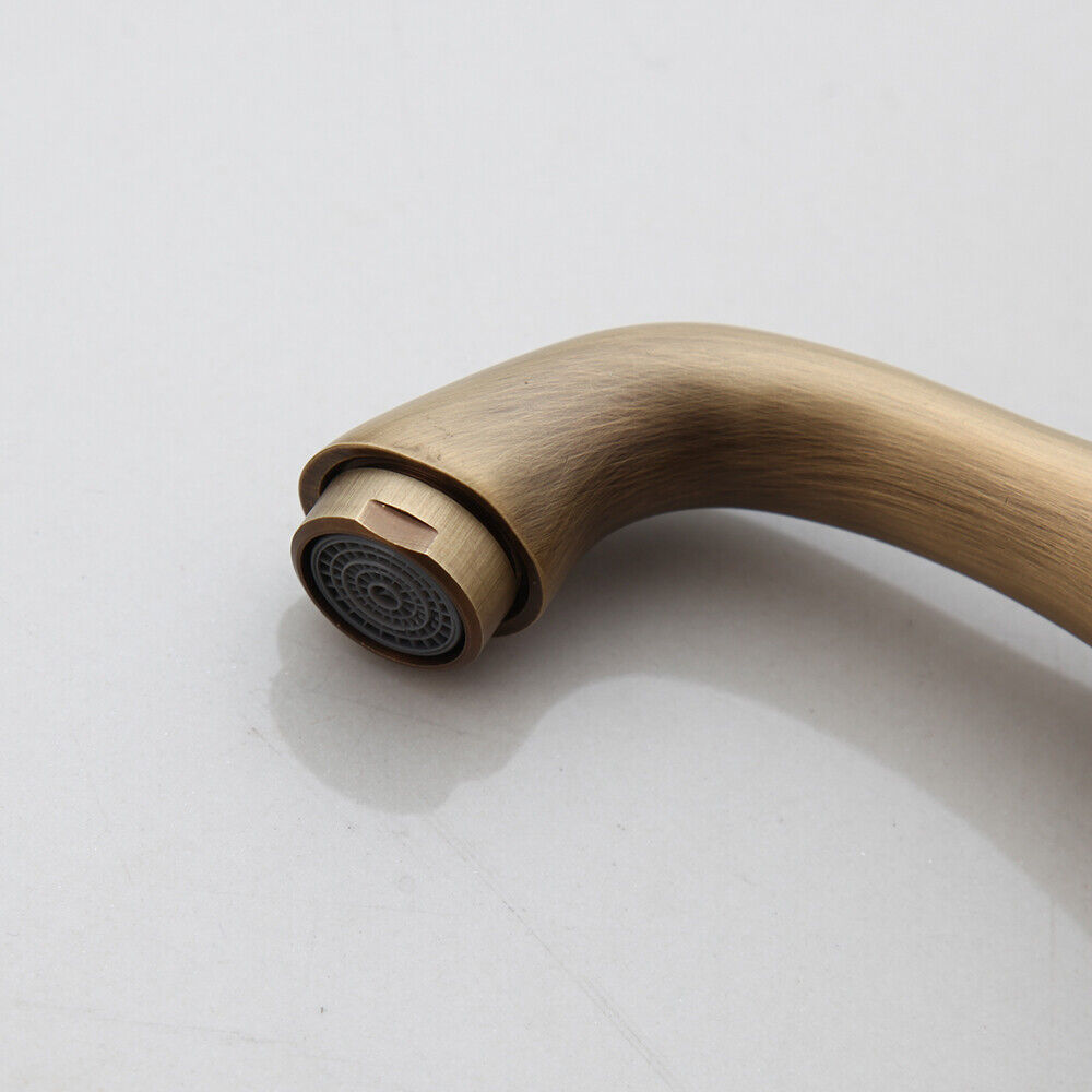 Bronzefarbene Waschtischarmatur Country