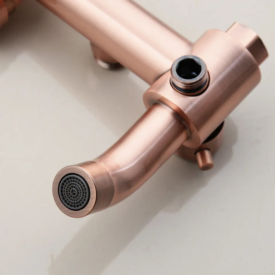 Klassische nostalgische Kupfer-Aufputz-Regendusche