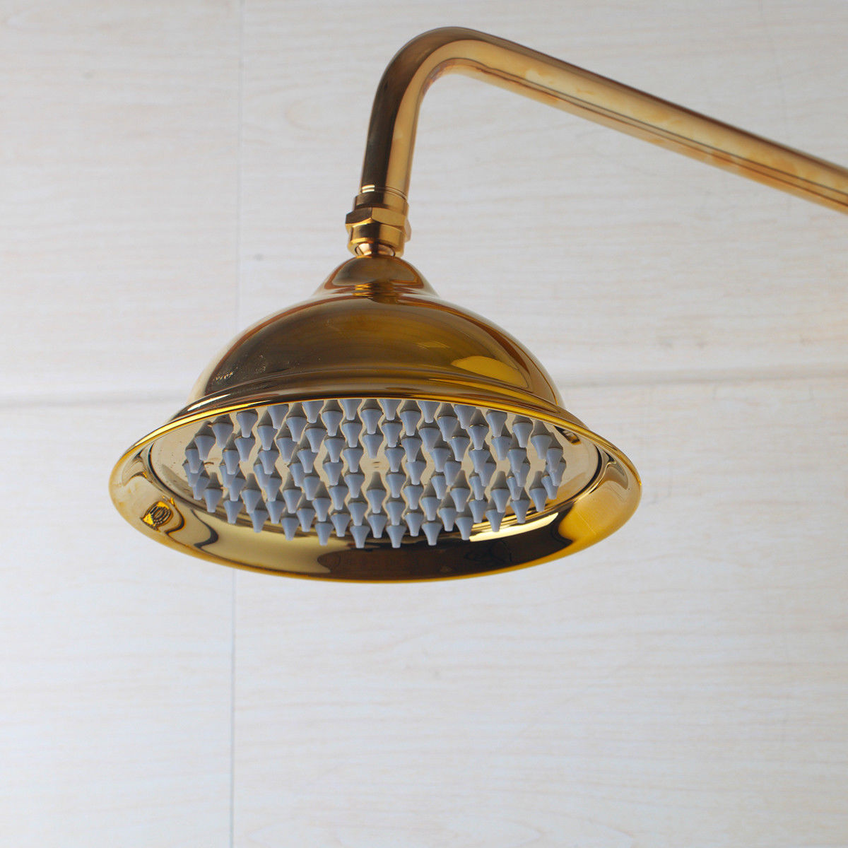 Goldfarbenes Aufputz-Brauseset