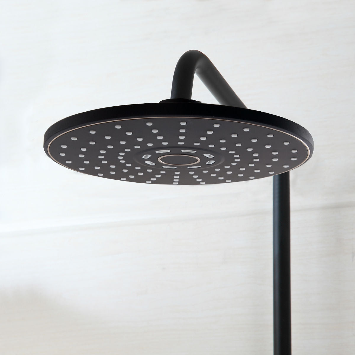 Black and gold rain shower