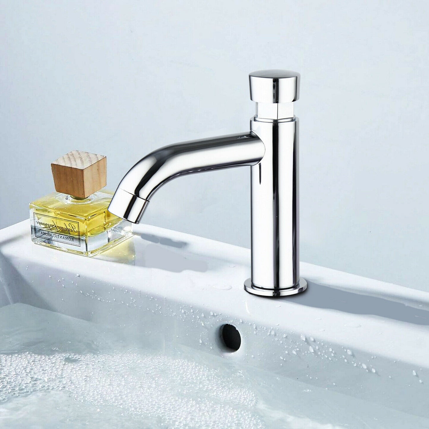 Selbstschlusshahn Chrom