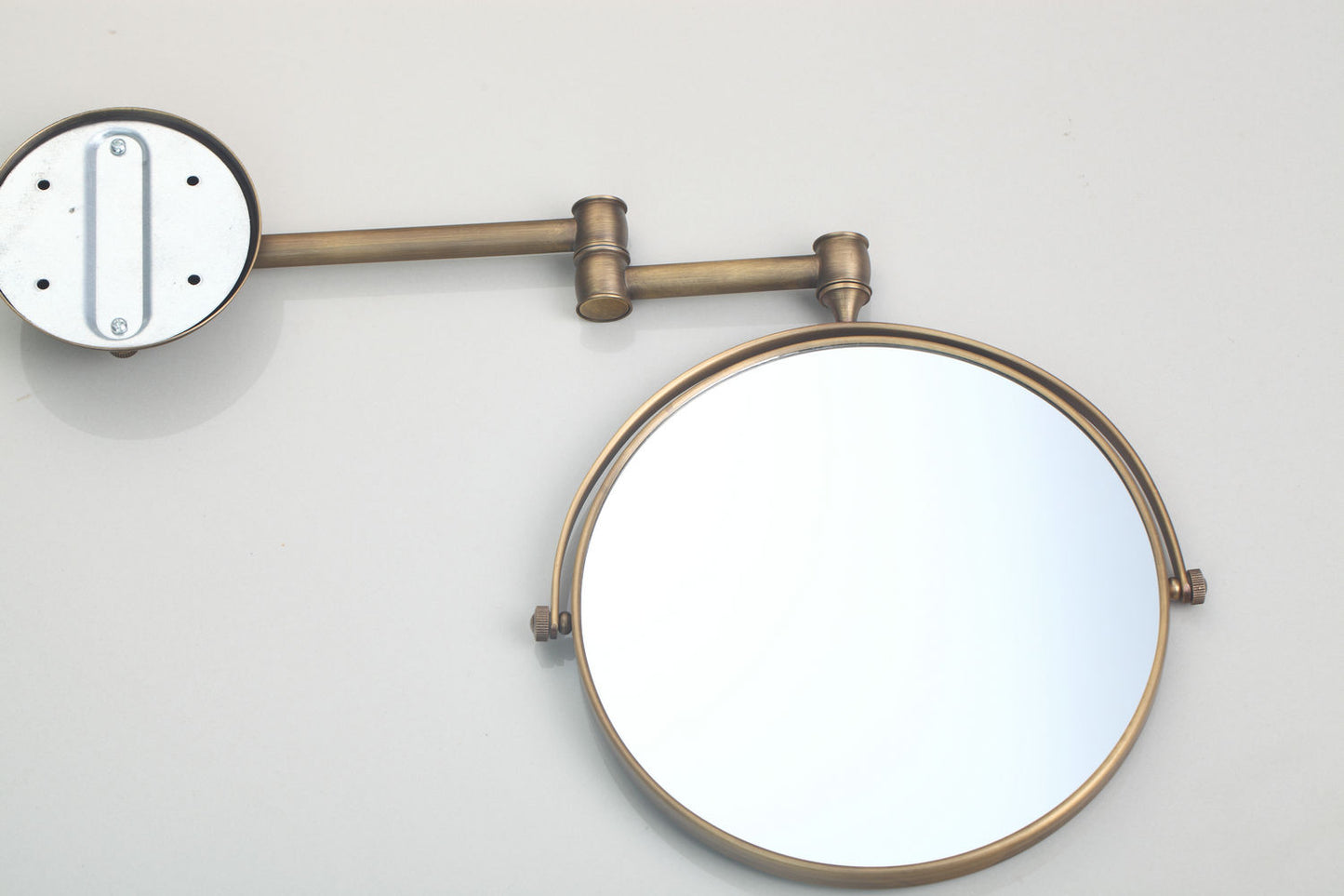 Nostalgic bronze make-up mirror