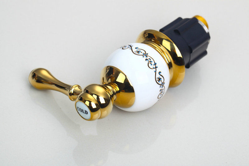 Luxe Goudkleurige Wastafelkraan of Badrandkraan