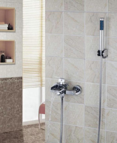 Waterval Badkraan met Chroom Afwerking