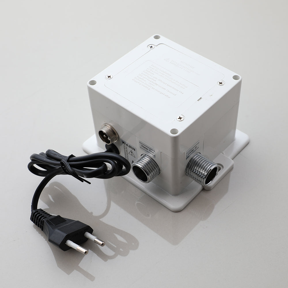 Sensorhahn aus gebürstetem Nickel, 90-mm-Version