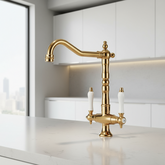 Klassieke keukenkraan – goudkleurig – dubbele hendel